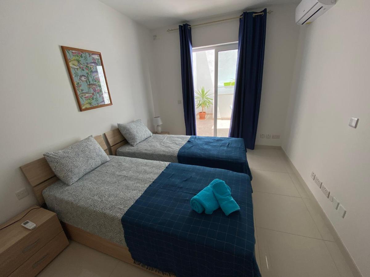 Sunshine Apartments Mellieha - Modern Three Bedroom Ground Floor Apartment With Yard المظهر الخارجي الصورة