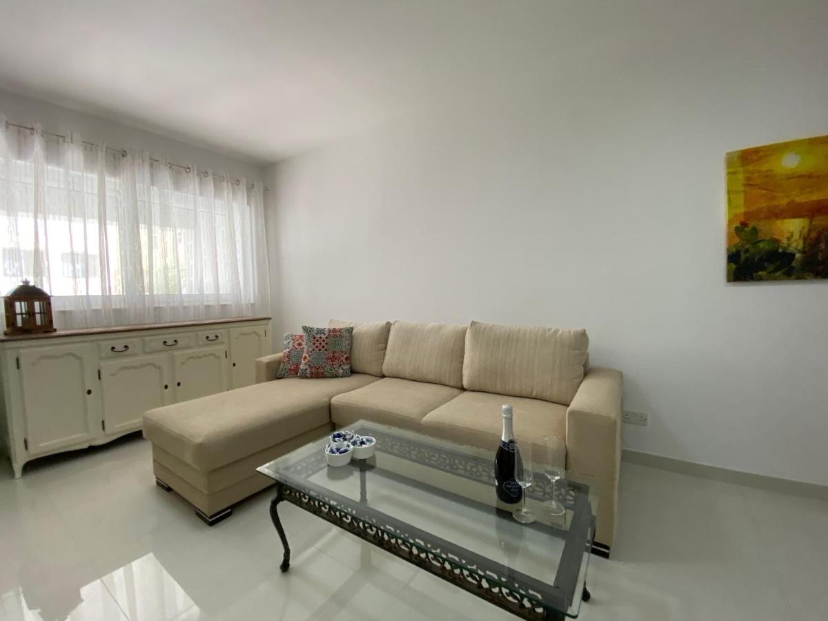 Sunshine Apartments Mellieha - Modern Three Bedroom Ground Floor Apartment With Yard المظهر الخارجي الصورة